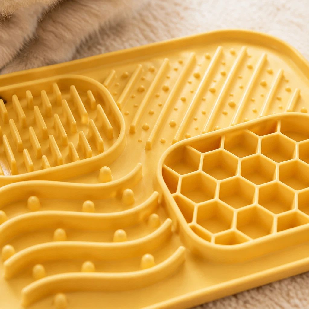 Cloud Lick™ Calm Mat